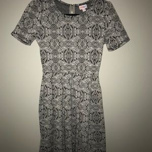 NWT LuLaRoe Jacquard Amelia Dress w/ Pockets Small